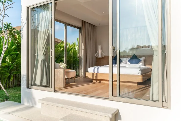 Flyscreens & Screen Doors